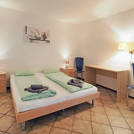 Holidays - Residenza Flora Appartamento *